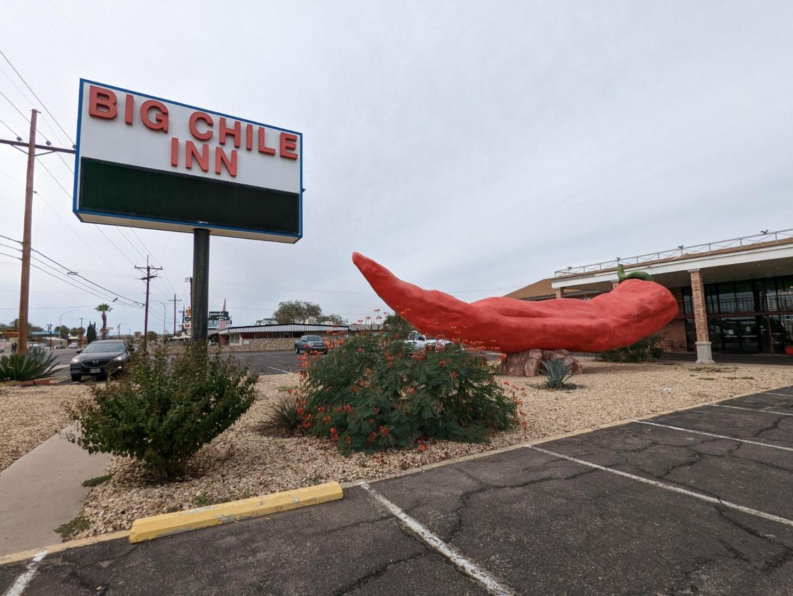 Big Chile Inn & Suites Лас-Крусес Экстерьер фото