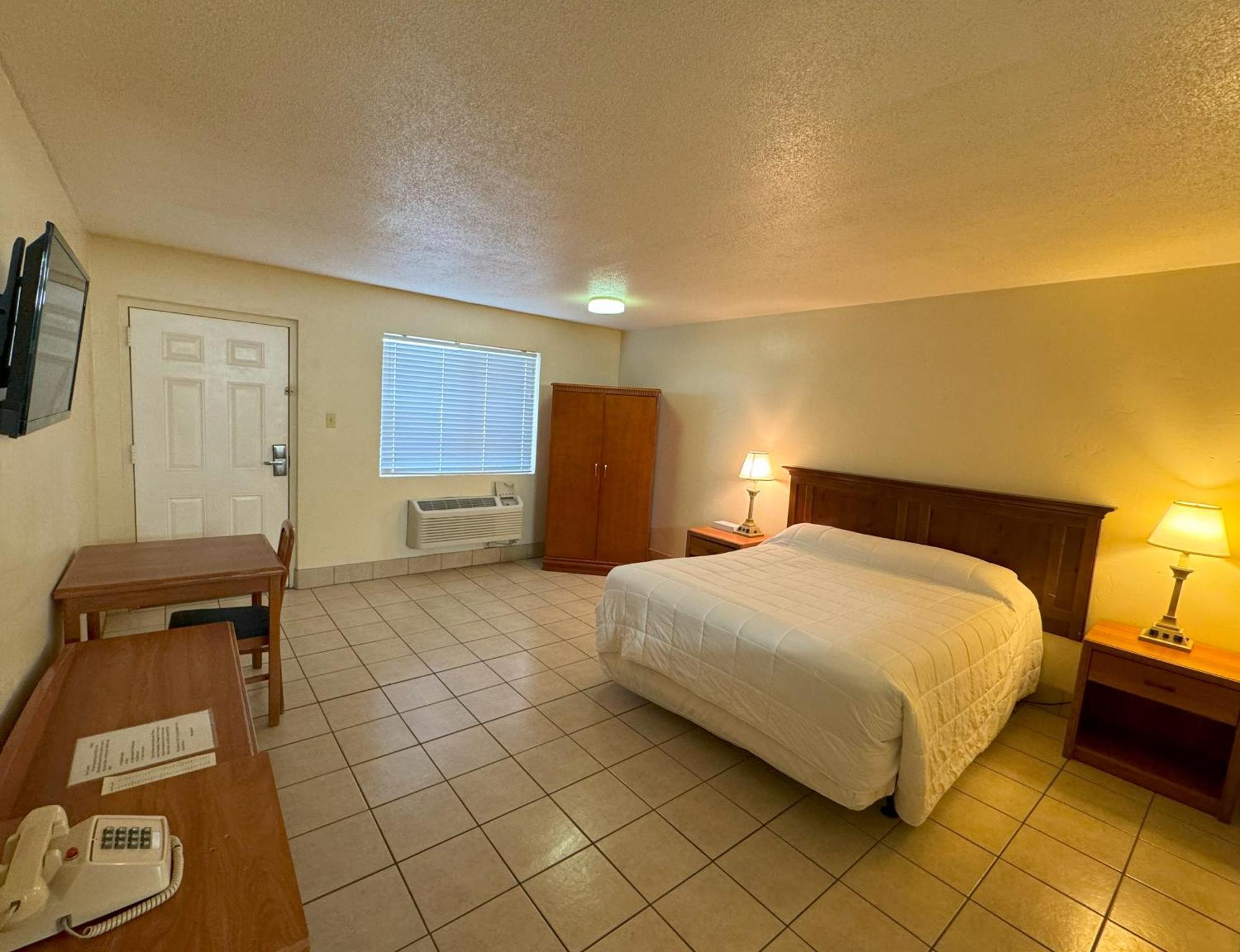 Big Chile Inn & Suites Лас-Крусес Экстерьер фото