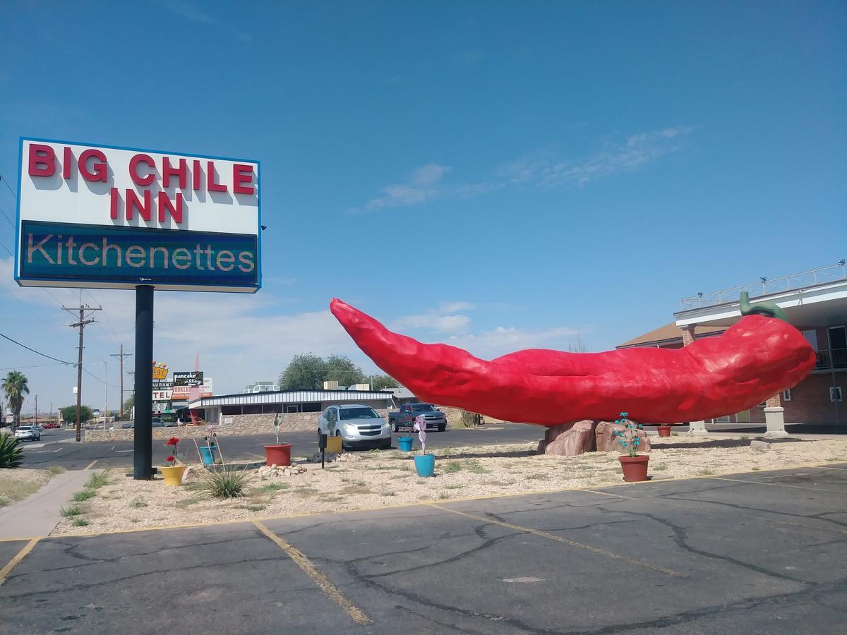 Big Chile Inn & Suites Лас-Крусес Экстерьер фото